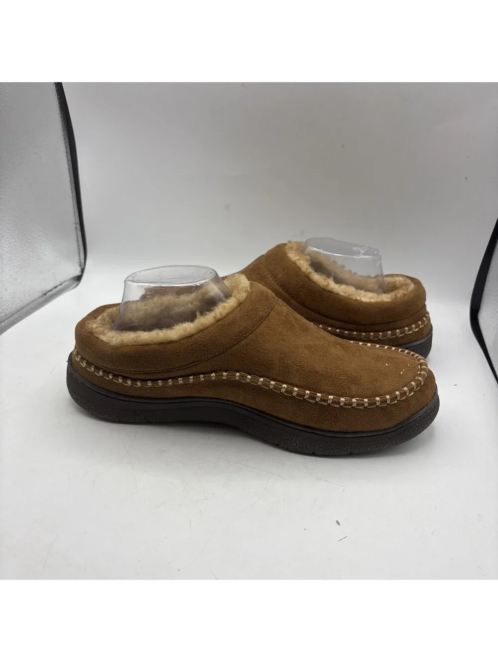 Zigzagger Men Slipper Size 10.5 Slip on Indoor Outdoor Foam Microsuede Fur Brown